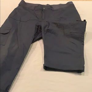 Lee stretch Capri size 16